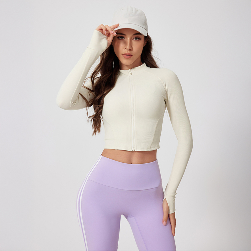 Zeagull Core Cropped Jacket - Image 5